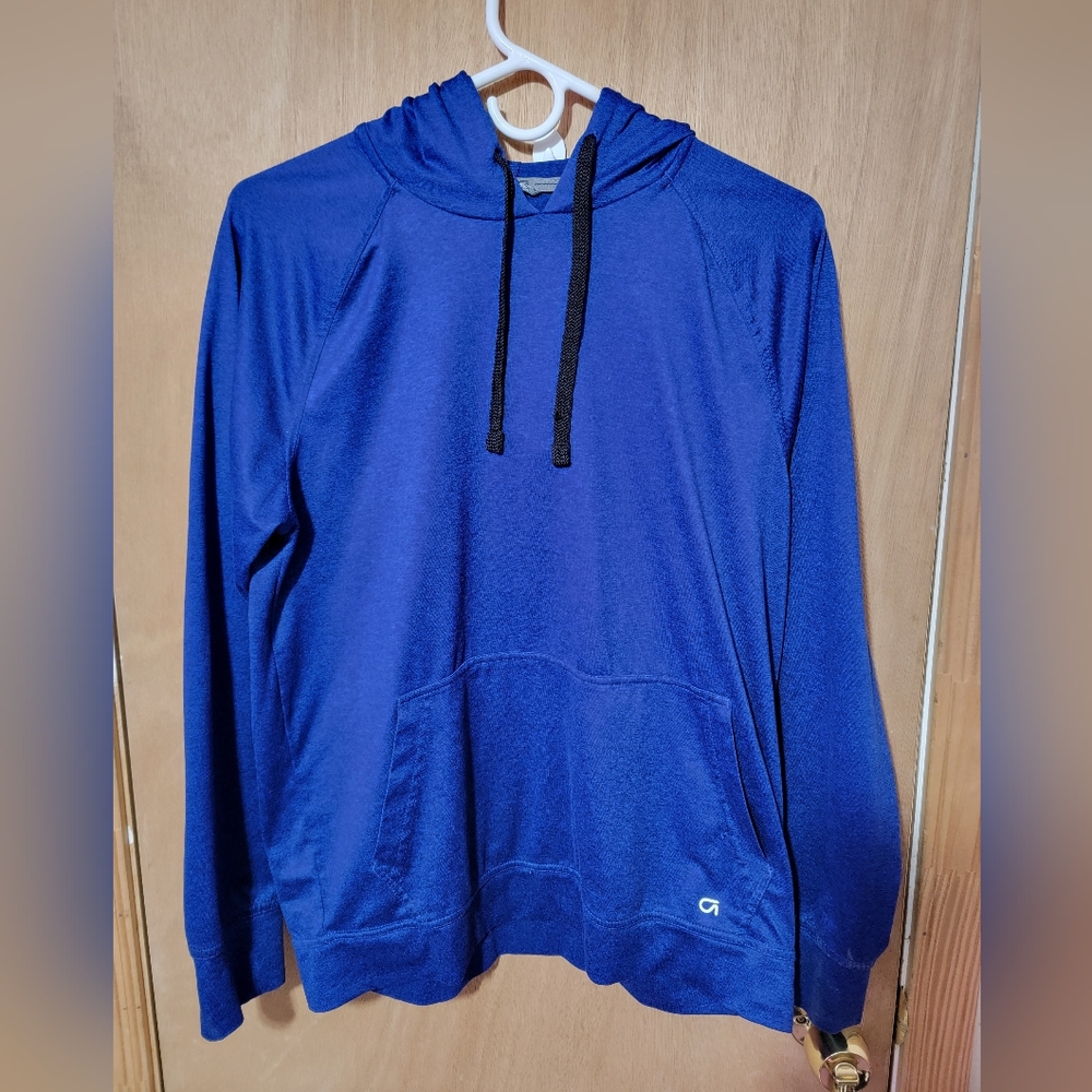 Gap Dry Fit Men Hoodie